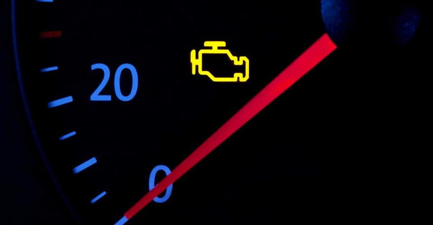 Горит Check Engine