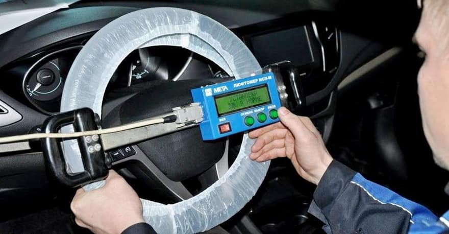 Люфтомер определяет люфт рулевого управления
