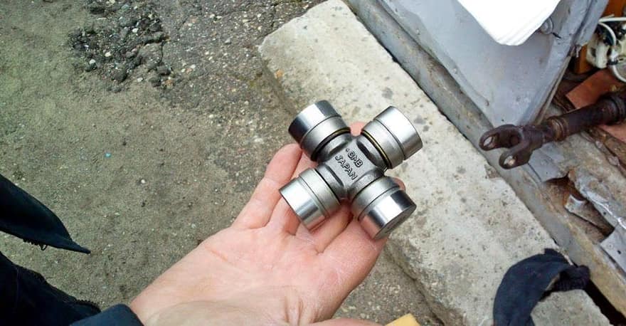 Новый шарнир